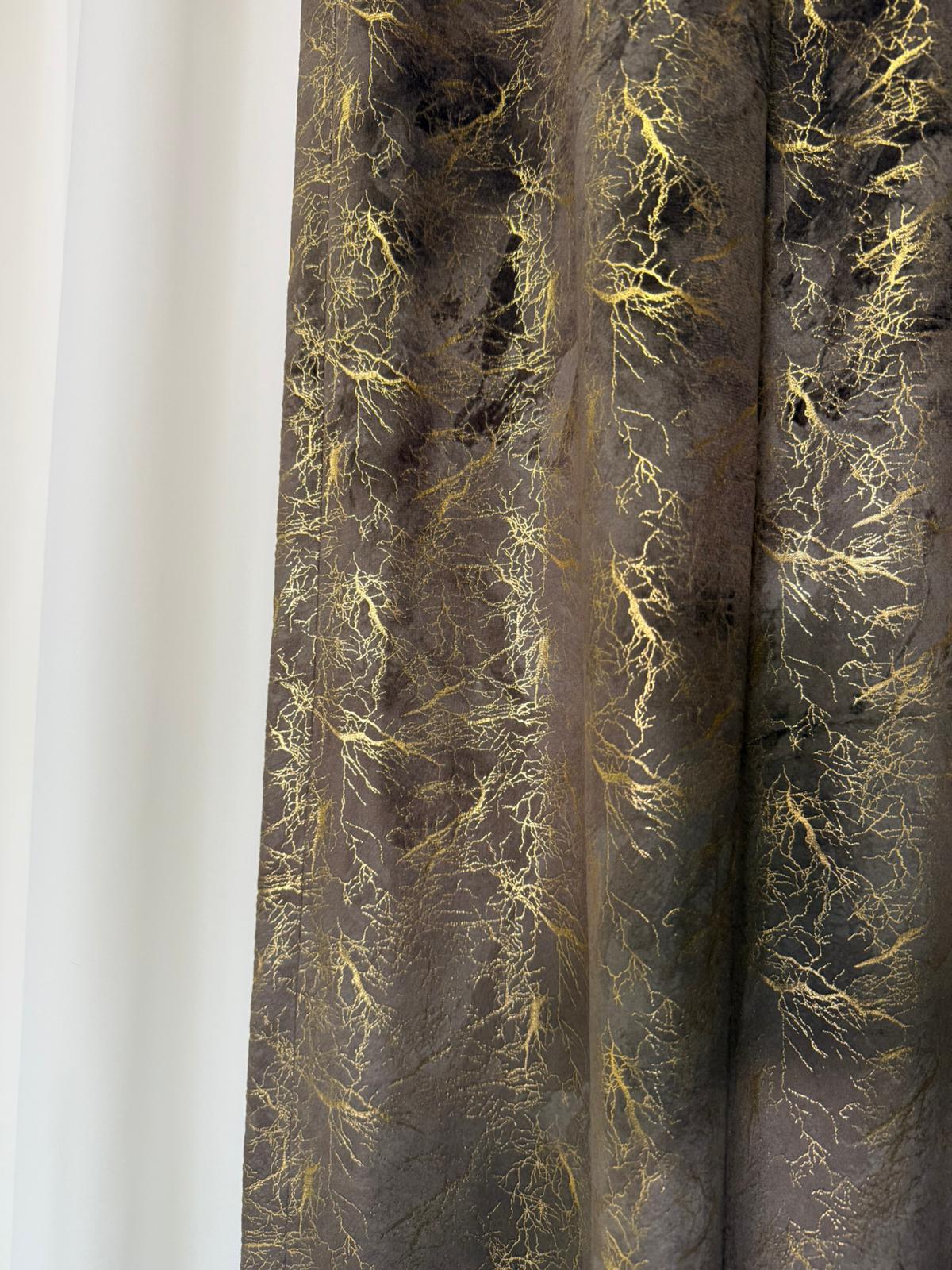 2 Bucati draperii din catifea premium –