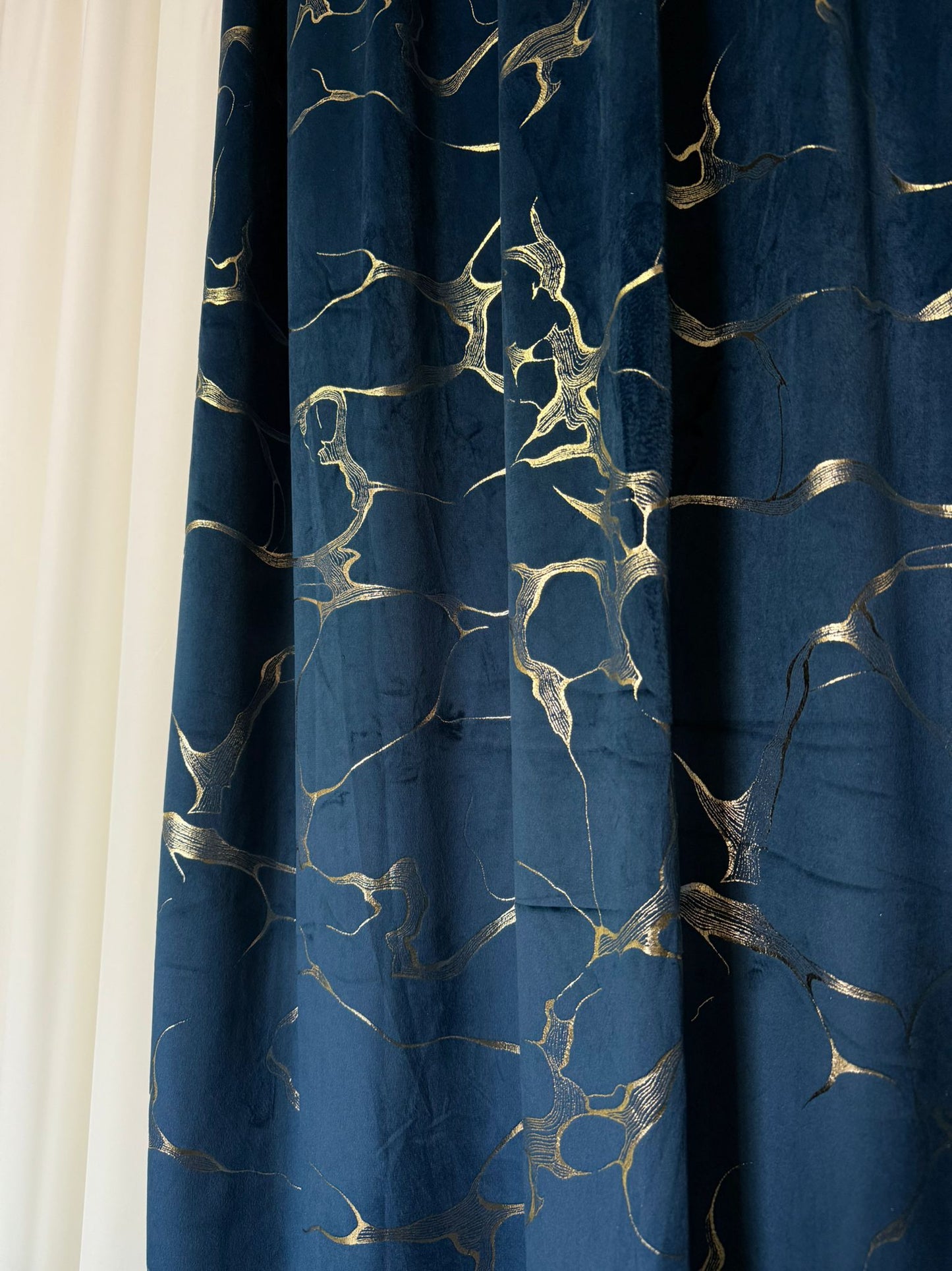 2 Bucati draperii din catifea premium –