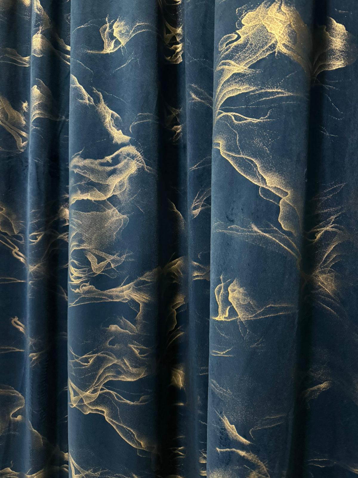 2 Bucati draperii din catifea premium –